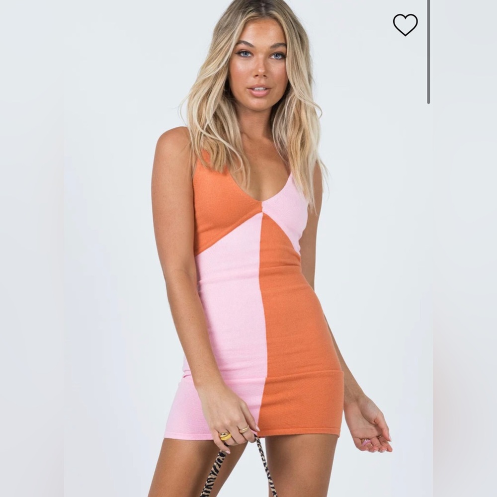 Seinna Mini Dress Pink : Princess Polly